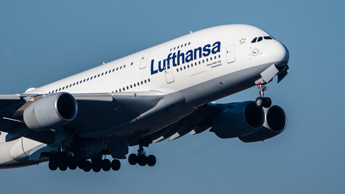 Lufthansa flight from San Francisco to Munich diverts to Boston – NBC Bay Area