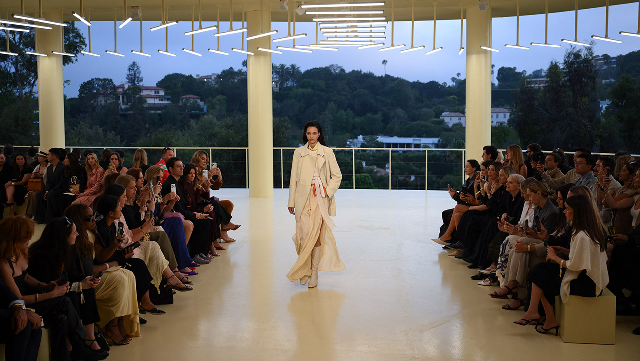 A model walks the runway during The Second Chapter of Hermes Women's Ready-to-Wear Fall-Winter 2026 fashion show at Hotel Bel-Air in Los Angeles on June 4, 2026.