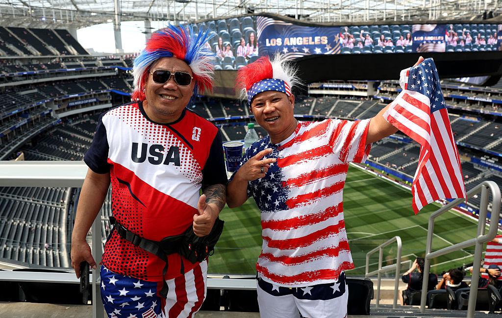 LOS ANGELES, CALIFORNIA – JUNE 12: Fans of USA arrive at the stadium before the FIFA World Cup 2026 Group D match between USA and Paraguay at Los Angeles Stadium on June 12, 2026 in Los Angeles, California. (Photo by Matt McNulty – FIFA/FIFA via Getty Images)