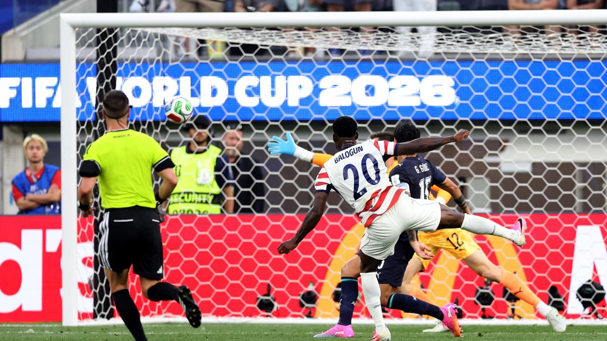 USMNT cruises to 4-1 win vs. Paraguay in World Cup opener to set the tone – NBC Los Angeles