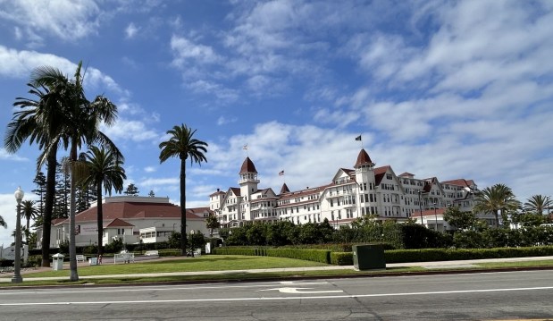 It seemed like anything other weekend on Sunday outside the Hotel del Coronado. (Kirk Kenney / San Diego Union-Tribune)