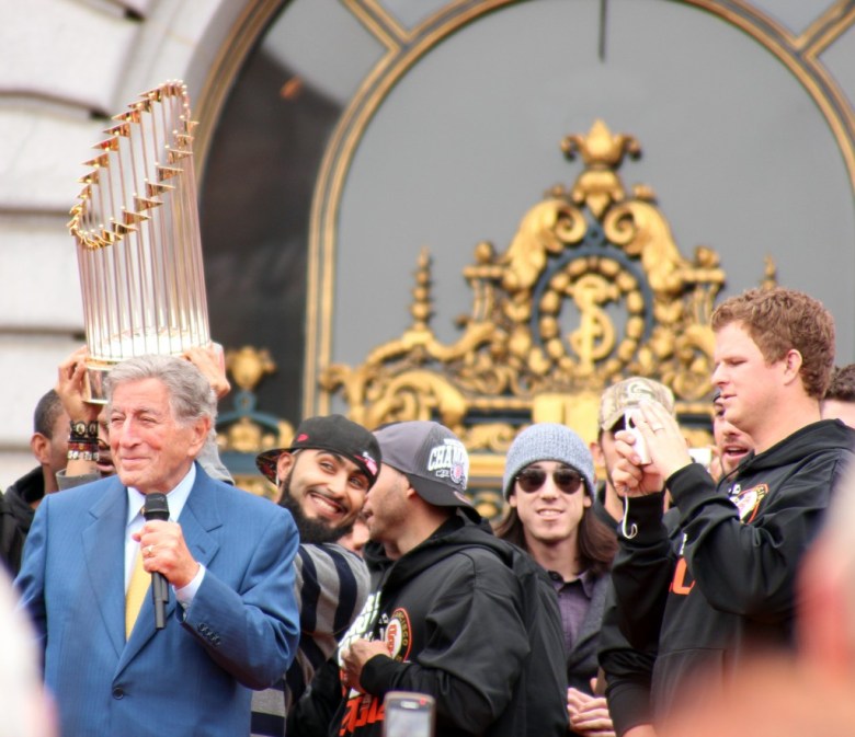 Image shows Tony Bennet with the Giants Team