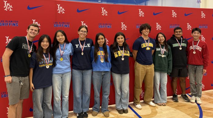 Los Al High School announces valedictorians for 2026