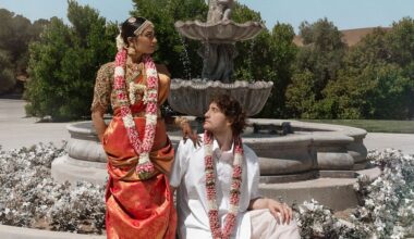 At this multicultural wedding in San Francisco, the bride wore her mother's 30-year-old bridal sari