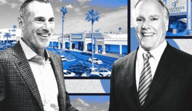 $300 Million Suburban Mall Loan Maturing