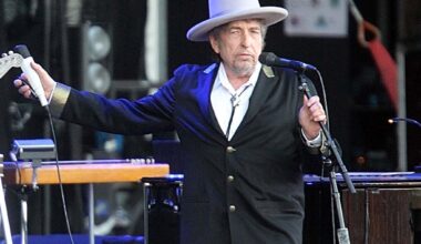Bob Dylan’s Father’s Day concert in San Diego quietly embraced the darkness – San Diego Union-Tribune