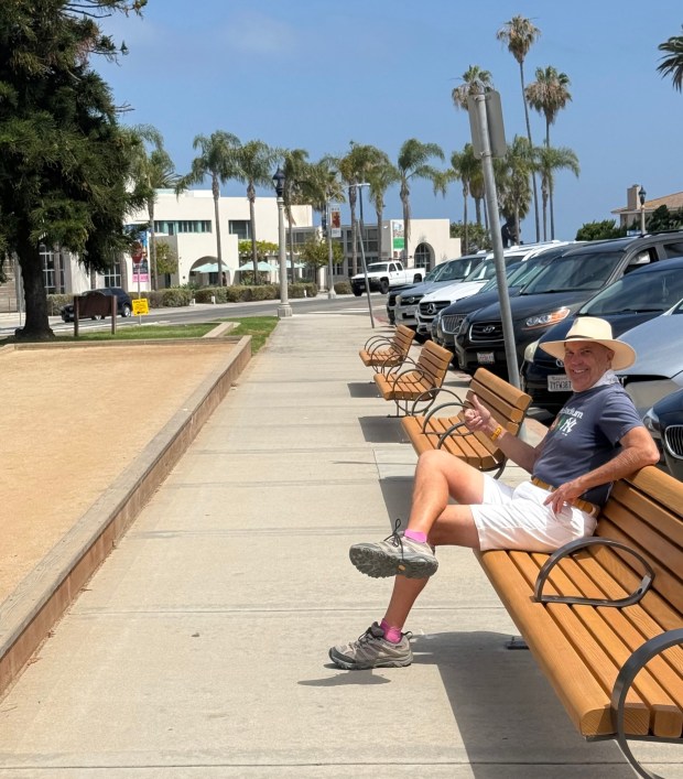 La Jolla resident Chas. Dye was a leader of a project to install new benches beside the La Jolla Recreation Center's bocce court. (Ana Catania)