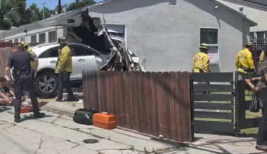 2 injured when SUV crashes into Long Beach house – NBC Los Angeles