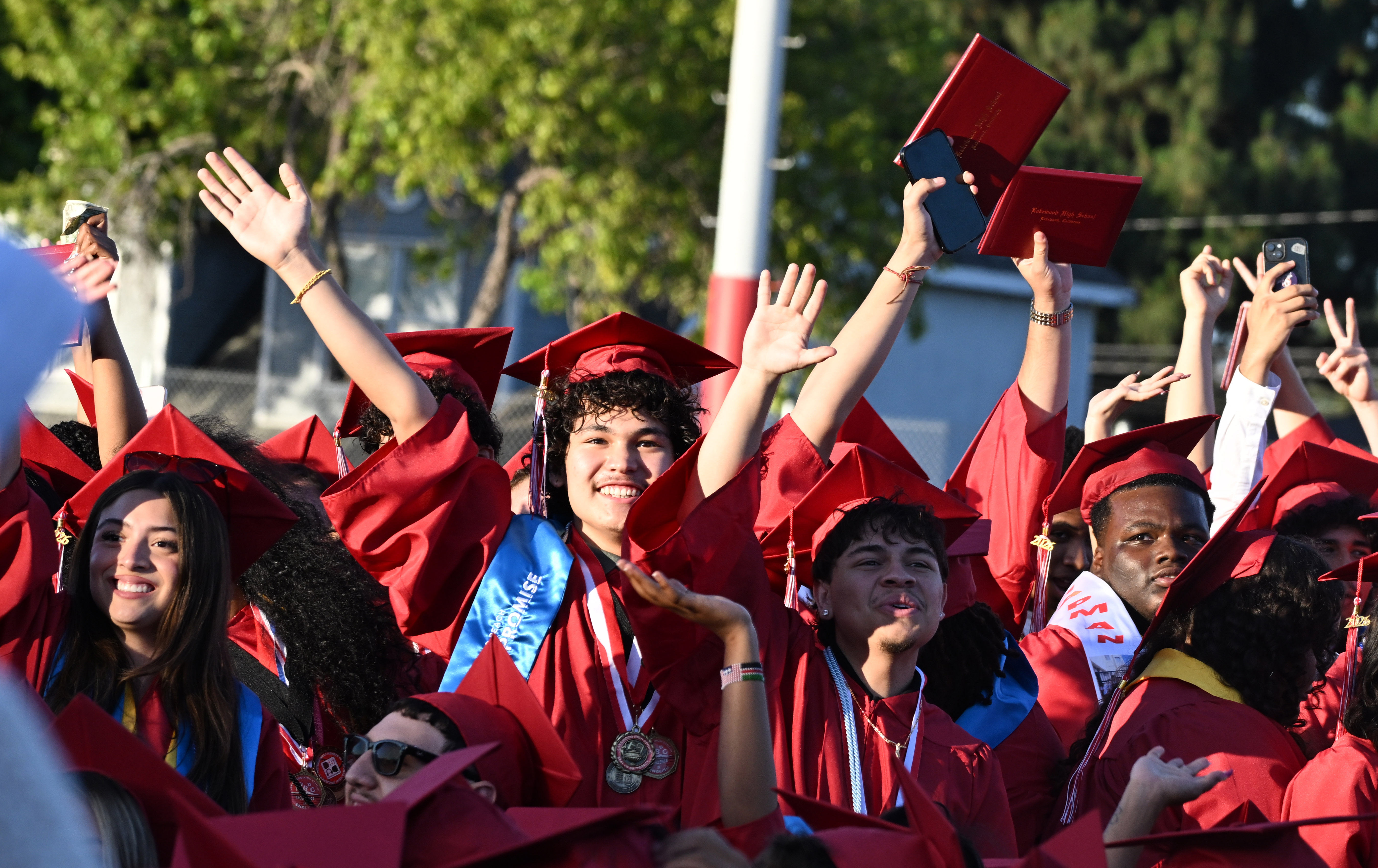 Seniors thank their families during the 2026 Lakewood High School...