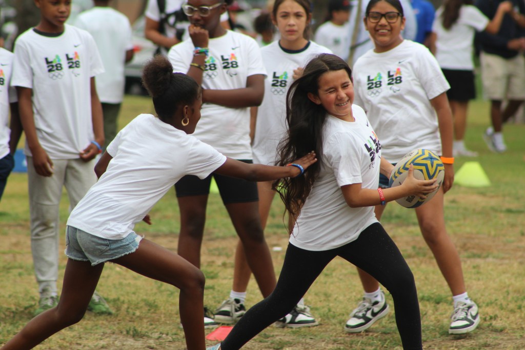 Hundreds of Long Beach youth celebrated day of sport at Houghton Park – Press Telegram