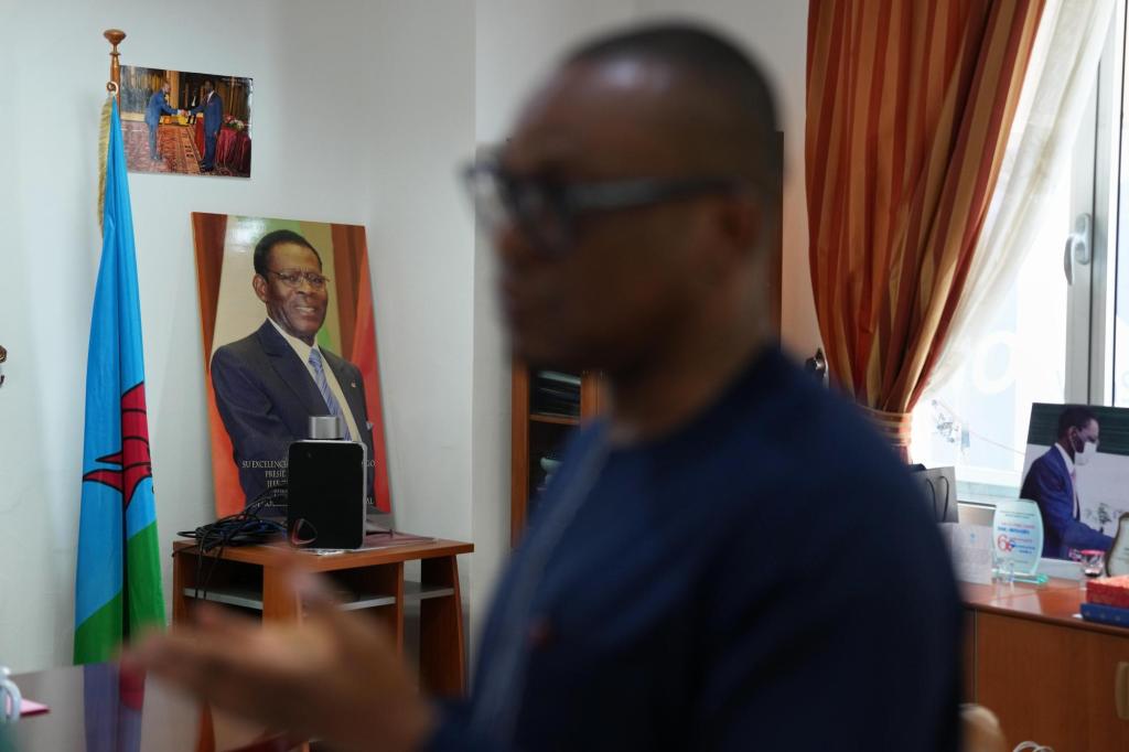Equatorial Guinea faces case for sending US deportees to home nations