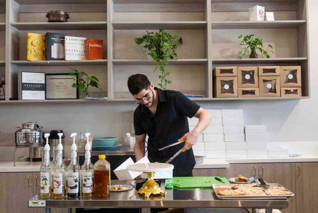One of Orange County’s best bakeries is adding more days and hours – Orange County Register