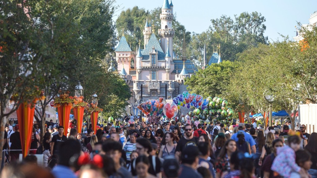 Niles: Simpler is not always better at Disneyland – Orange County Register