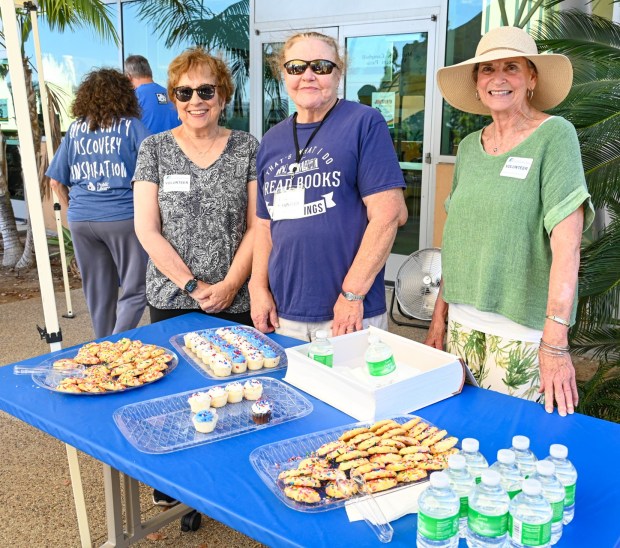 Friends of the Rancho Bernardo Library volunteers Diane Cubeta, Carol Haddock and Linda Nugent. (Criselda Yee)