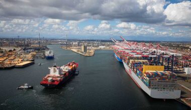 Rail News - Port of Long Beach reports increased cargo flow in May. For Railroad Career Professionals