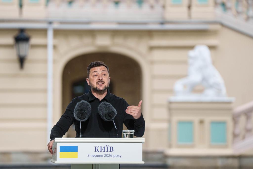 Zelenskyy calls for face-to-face negotiations to end Ukraine war