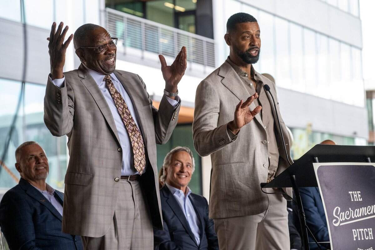 Former Major League Baseball players Dusty Baker, left, and Derrek Lee show their support as Sacramento regional leaders announce the region’s bid for a Major League Baseball expansion team during a news conference at The Barn in West Sacramento on Thursday, May 28, 2026.