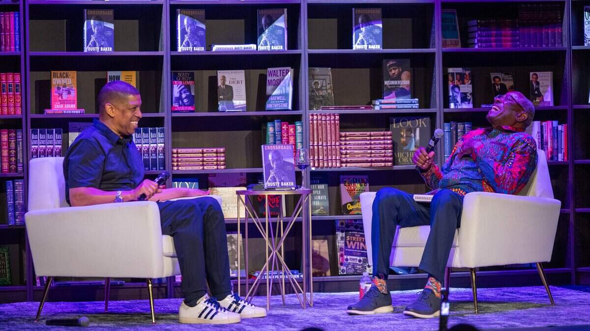 Dusty Baker discusses his memoir at Kevin Johnson event