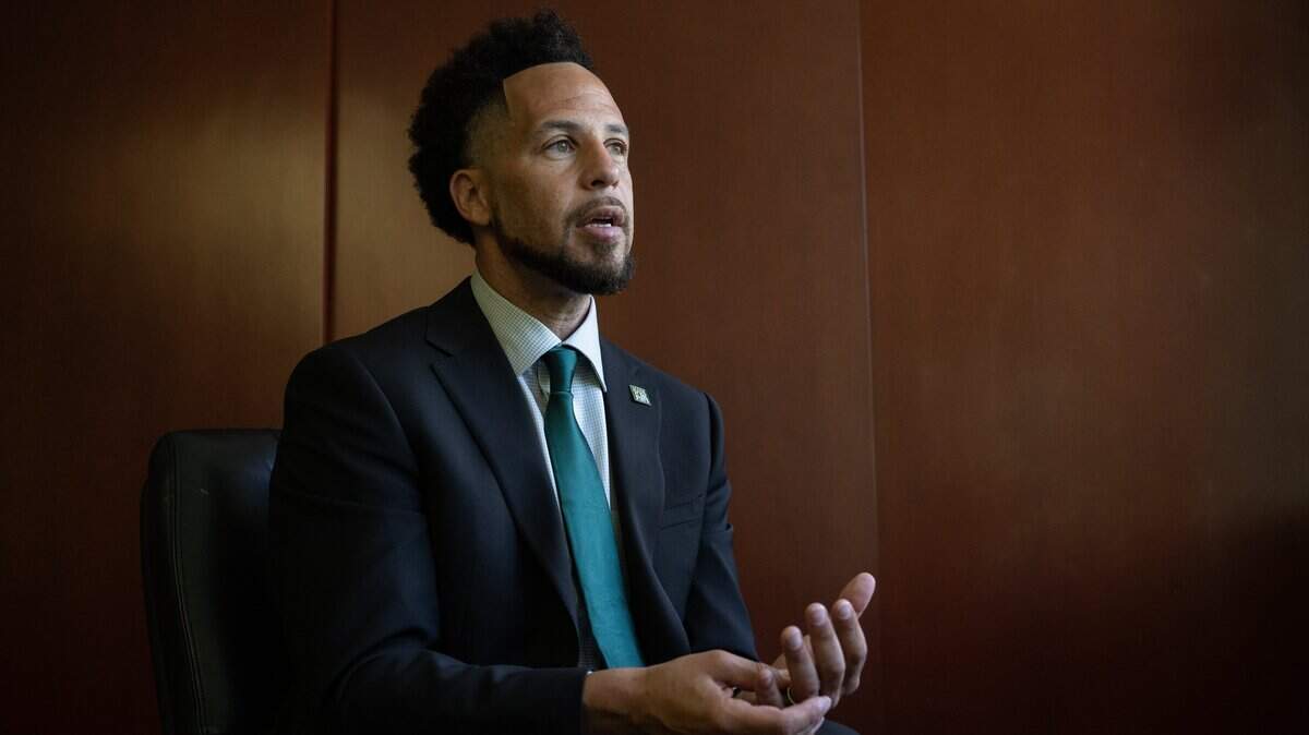 What did performance review of Sac State President Luke Wood find?