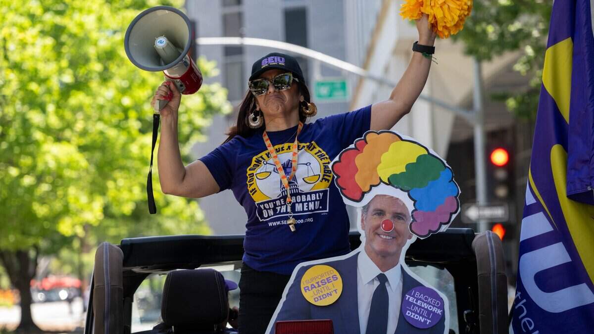 State workers protest Newsom’s in-person work directive
