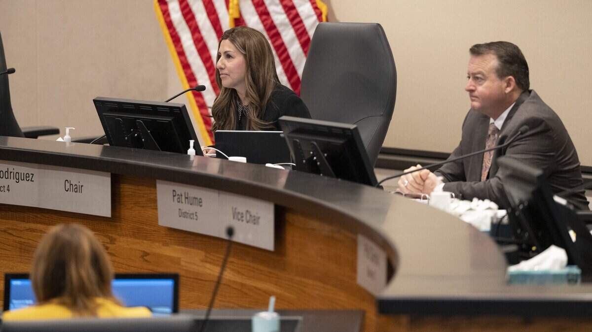 Sacramento should not cut foster youth transportation