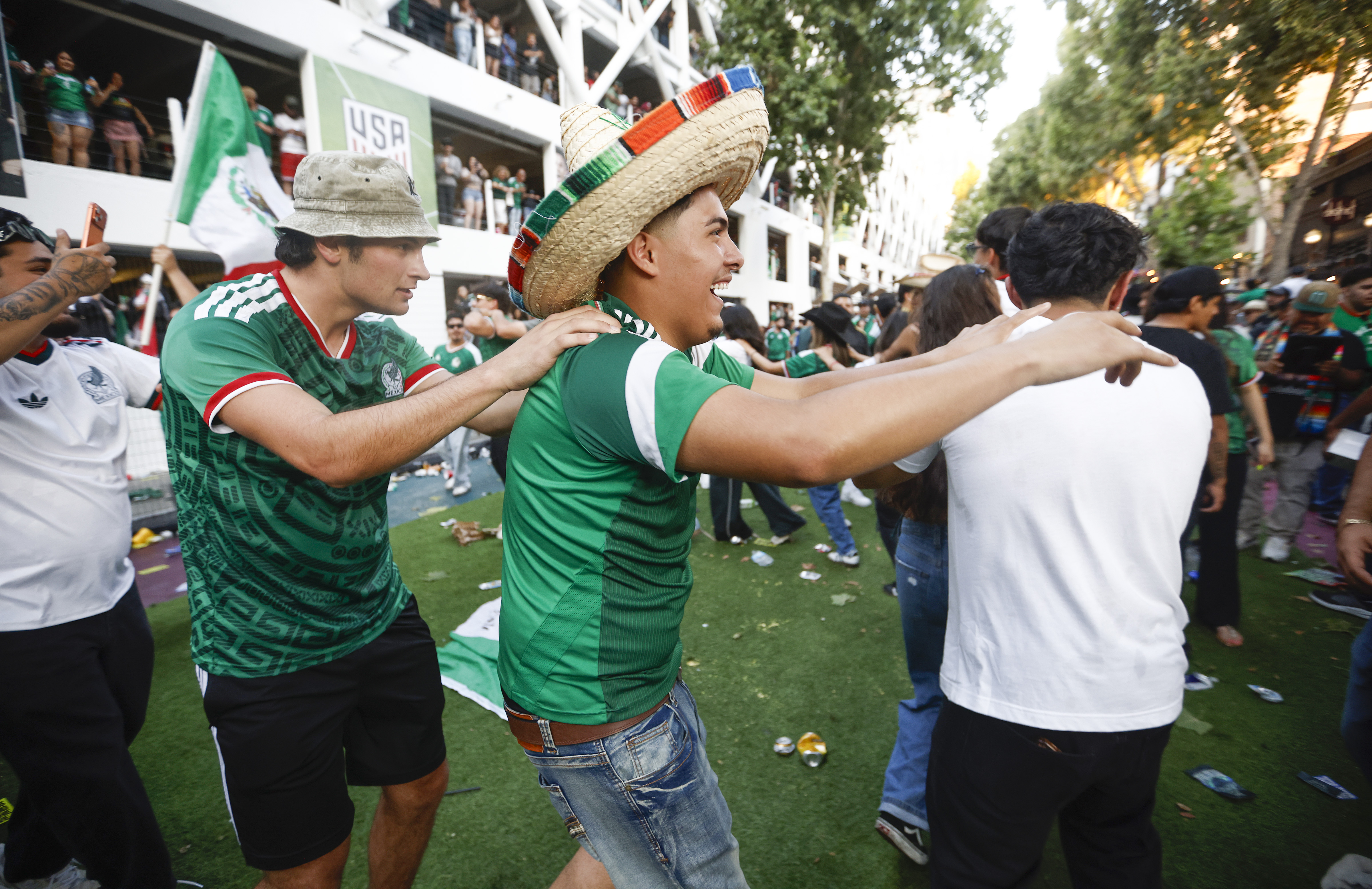 Mexico fans celebrate after Mexico beat the Korea Republic 1-0...