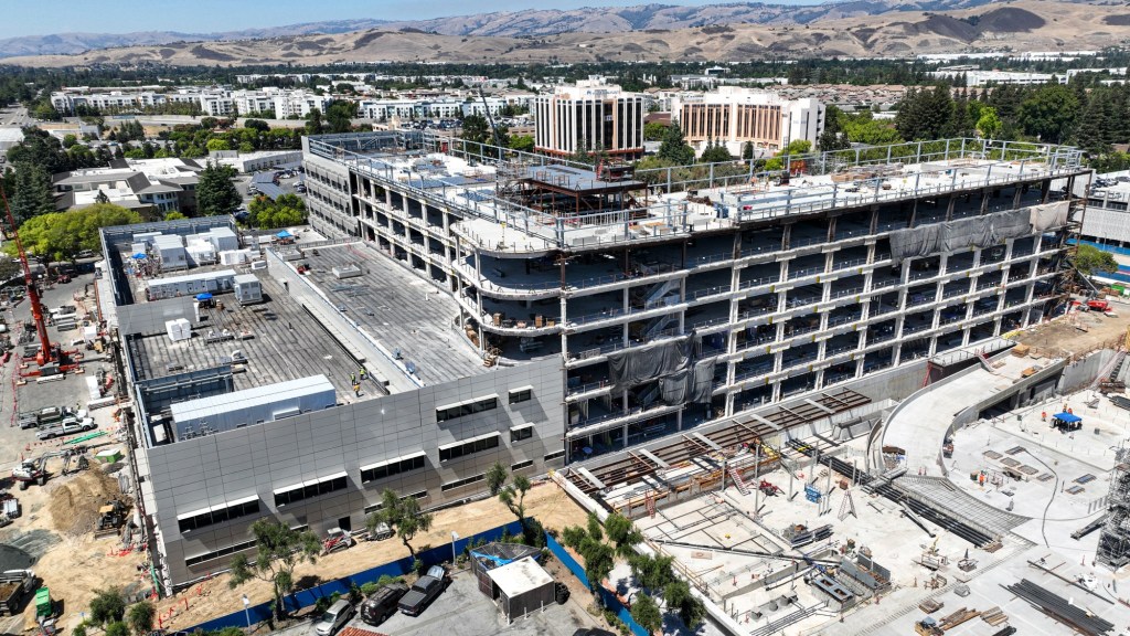 Bay Area hospitals race to rebuild, facing new earthquake standards – East Bay Times
