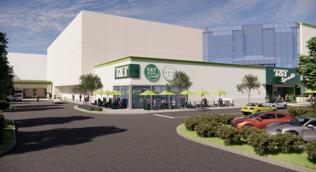 Outdoor eating areas near entrance to T&T Supermarket grocery store at 200 NewPark Mall Road in Newark, concept. (T&T Supermarket)