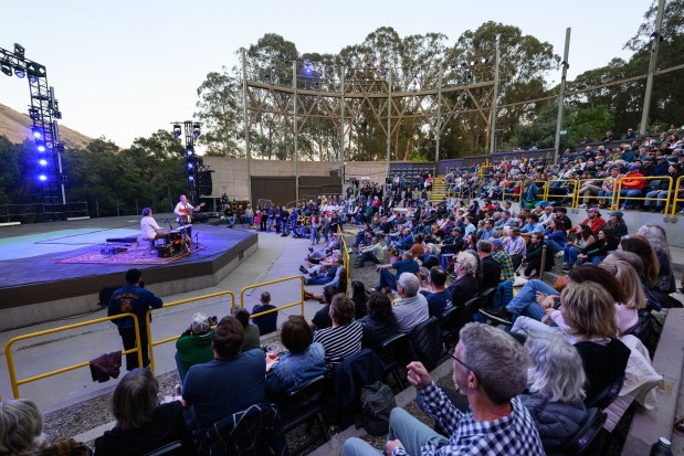 Musician Jonathan Richman performs at the Siesta Valley Bowl in Orinda, Calif., on Friday, June 5, 2026. (Jose Carlos Fajardo/Bay Area News Group)