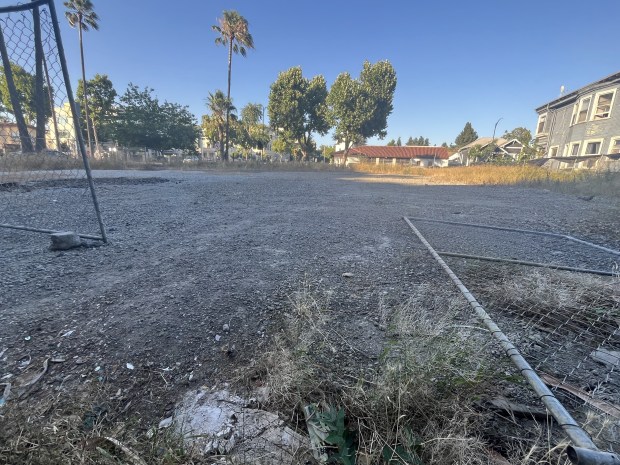 A broken fence is visible next to an empty lot at 605 South Second Street in downtown San Jose, seen on June 22, 2026.(George Avalos/Bay Area News Group)