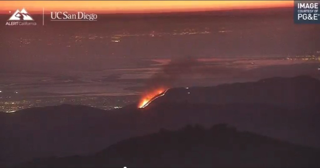 Fire breaks out in the foothills east of San Jose