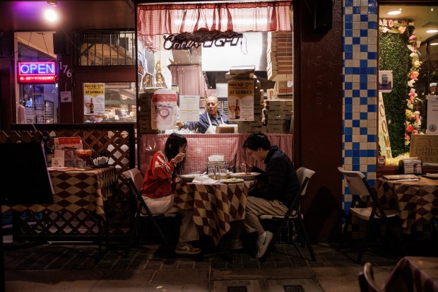 Gumba's Italian Restaurant pizza chef Antonio Cruz works in the kitchen as customers have dinner along historic Murphy Avenue in downtown Sunnyvale on April 3, 2026. (Dai Sugano/Bay Area News Group)