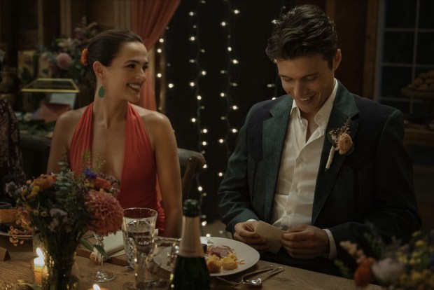 Zoey Deutch and Nick Robinson make an appealing couple in "Voicemails for Isabelle." (Netflix)