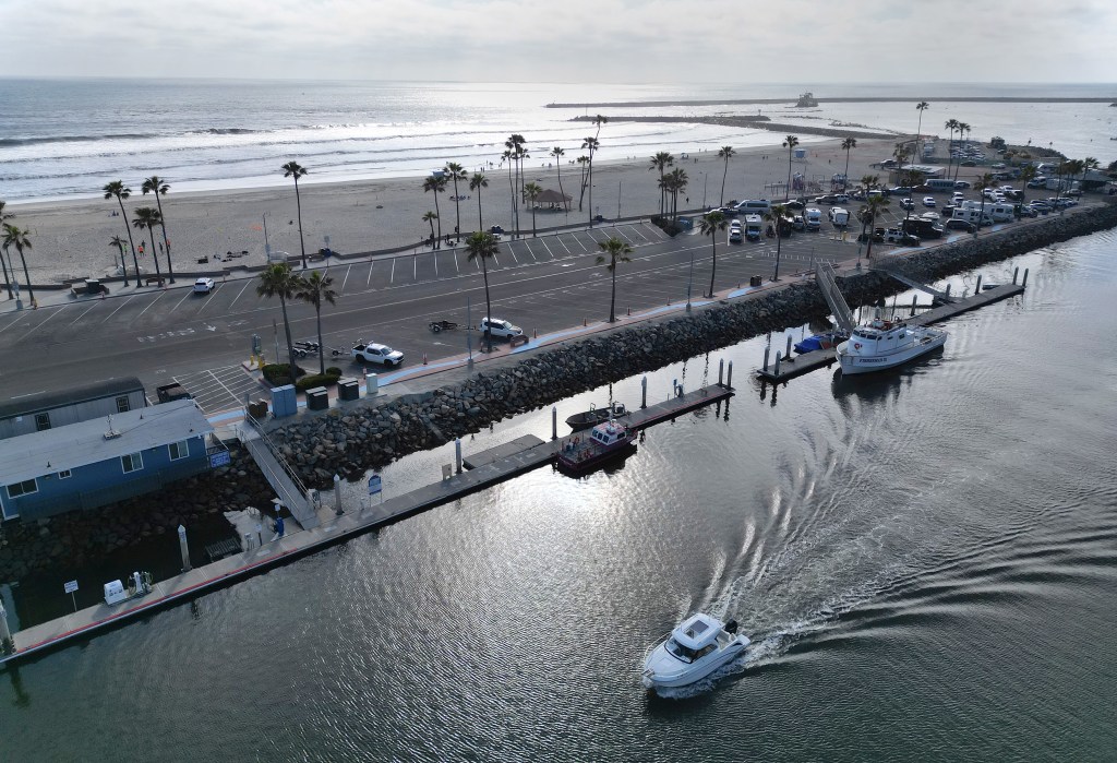 Entrance gate proposed for safety at Oceanside harbor parking lot