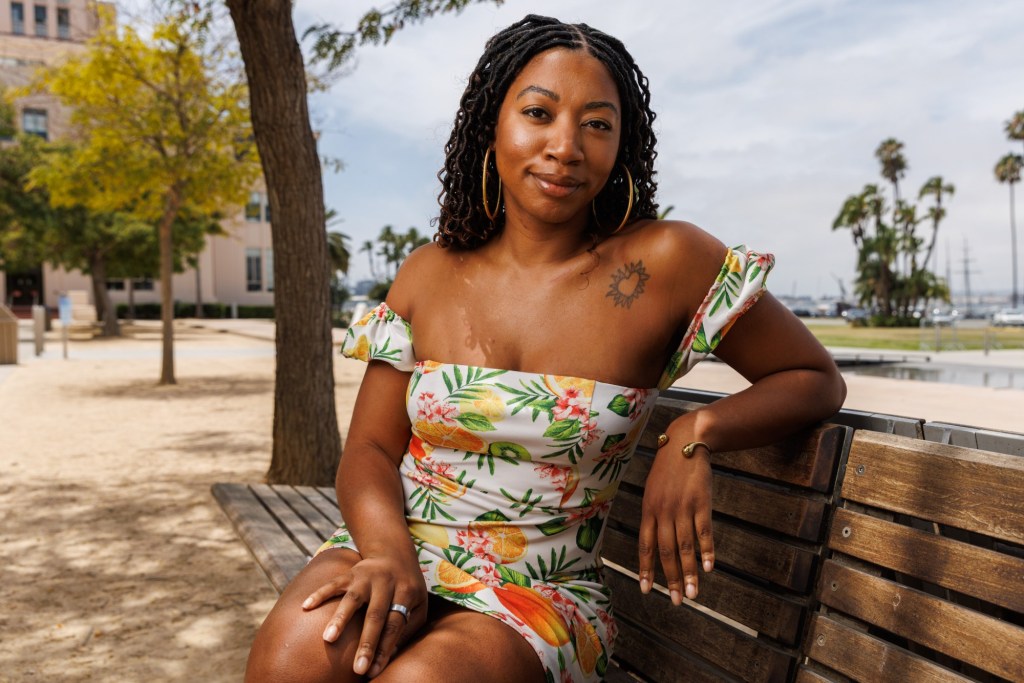 She didn’t know anyone in San Diego at first, but now thousands of people know her work – San Diego Union-Tribune