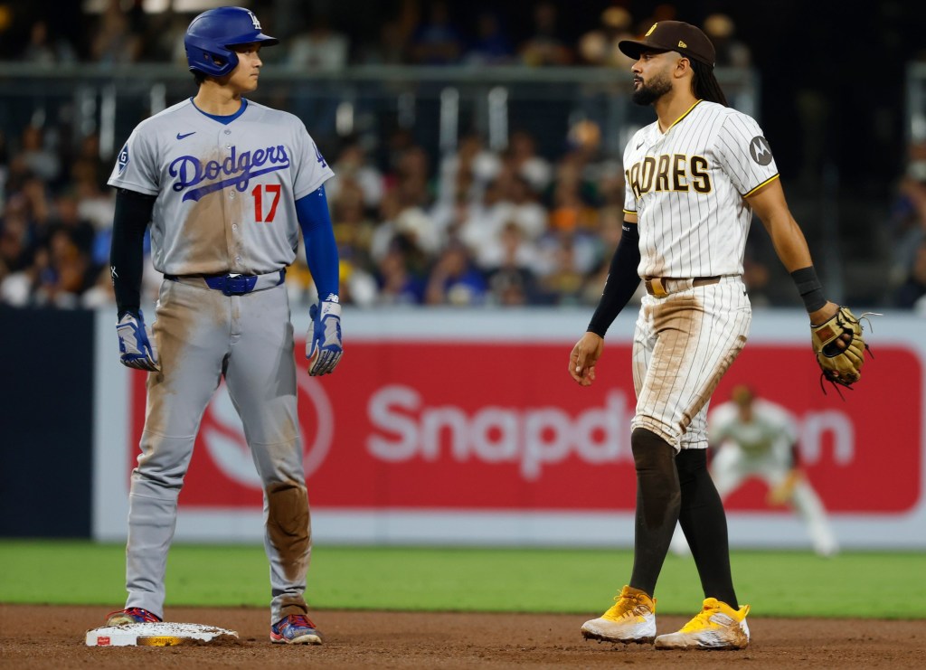 Padres focusing on stacking wins, not the Dodgers or the looming trade deadline
