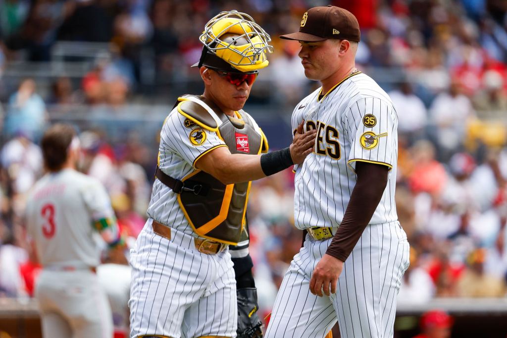 Tom Krasovic: Bullpen can't be expected to carry Padres the rest of the way