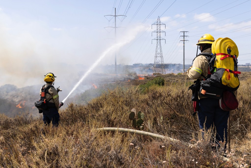 Sorrento Valley Fire chars 90 acres near Torrey Hills – San Diego Union-Tribune