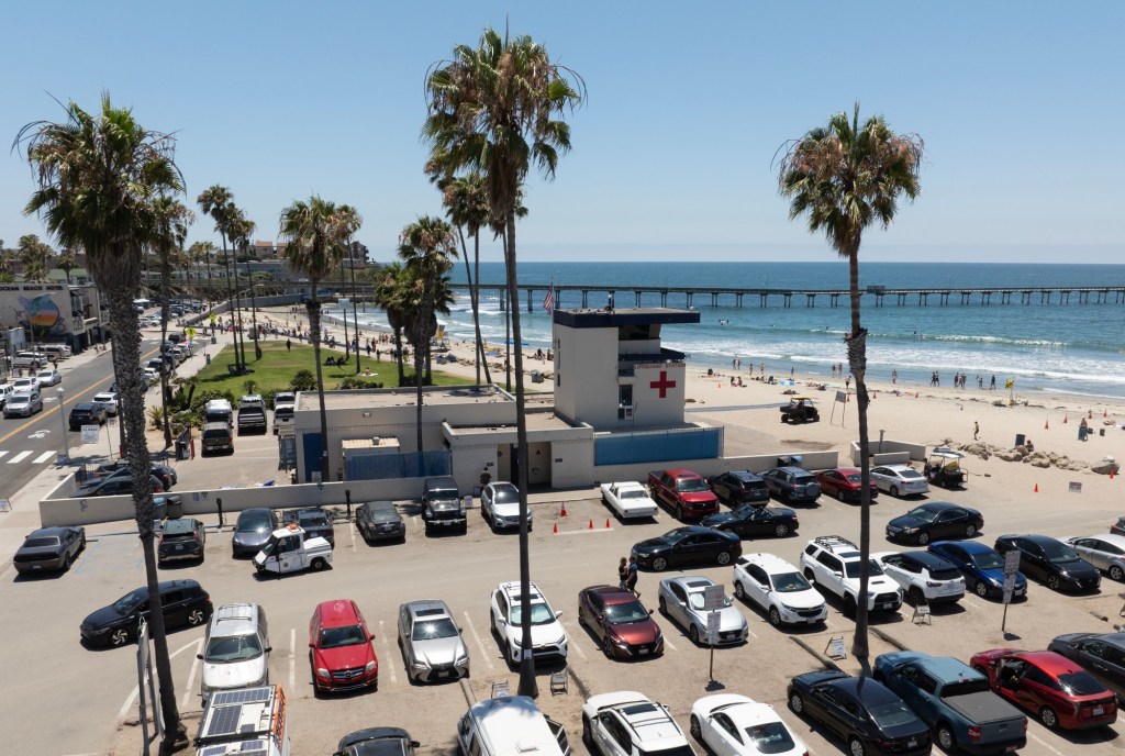 New limits on parking to begin soon at some lots in Ocean Beach – San Diego Union-Tribune