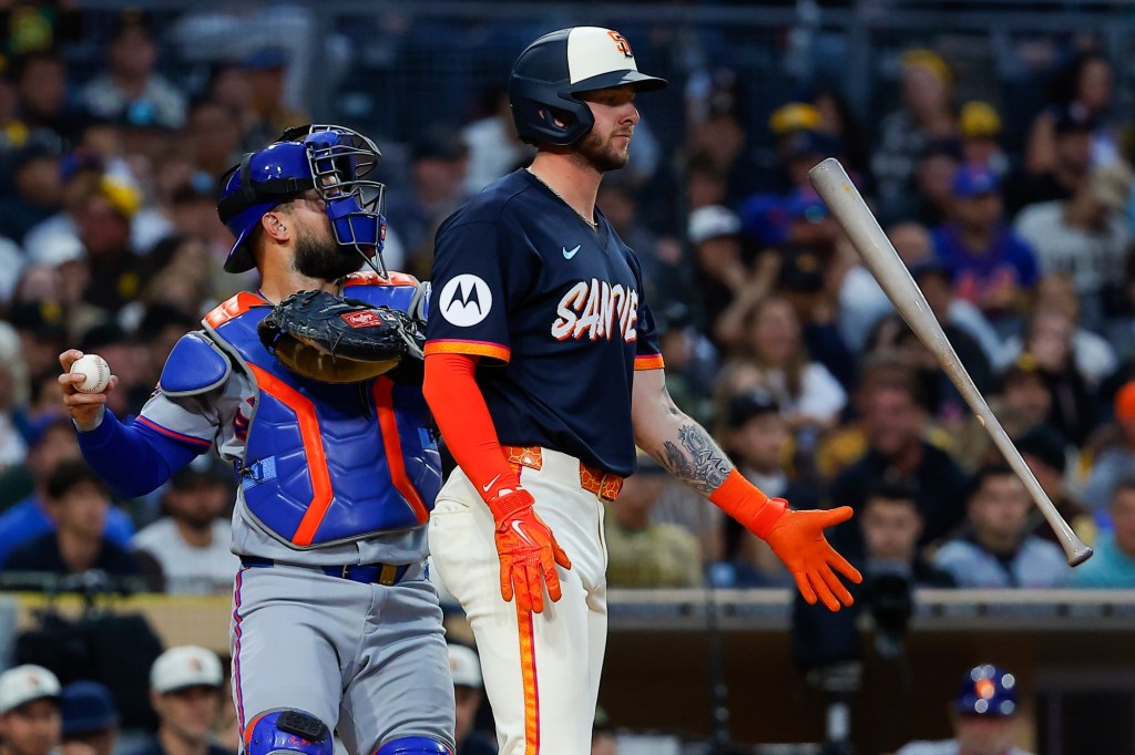 Padres shut out by Mets for sixth straight loss, 10th in 11 games