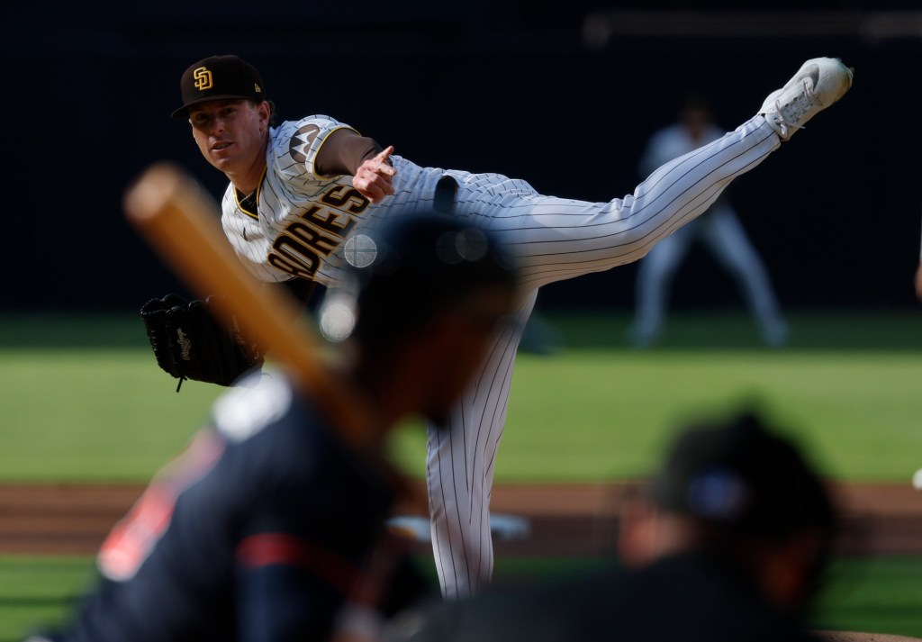 JP Sears, Padres complete sweep of Braves