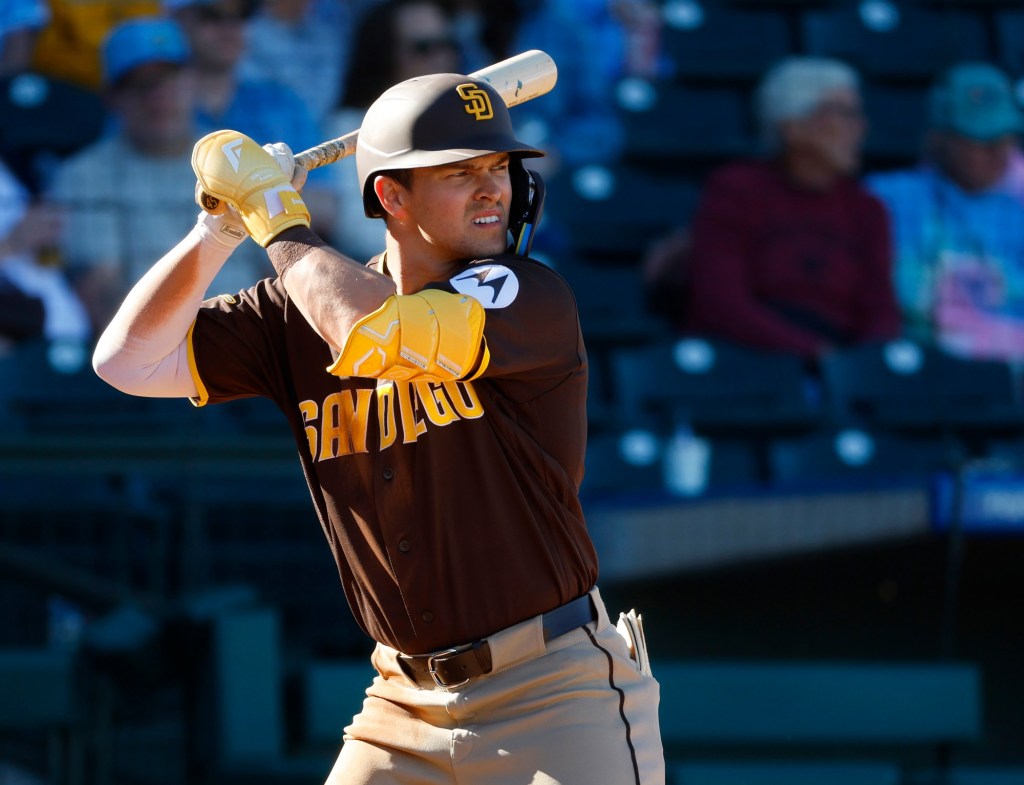 Padres adding Jase Bowen to outfield