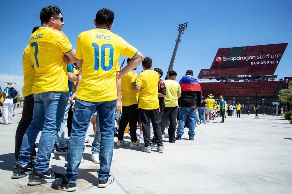 Soccer fans see red after Snapdragon Stadium entry delays mar Colombia-Jordan friendly