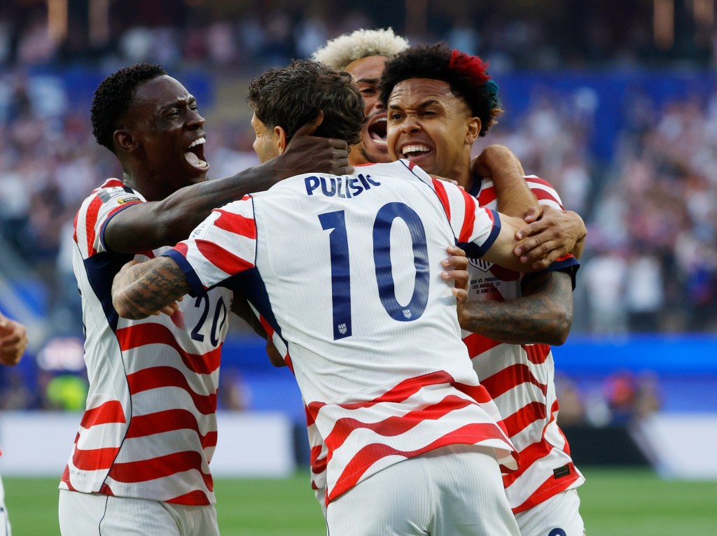 3 thoughts: USA 4, Paraguay 1 ... an accidental citizen, perfect passing and the dreaded hydration break