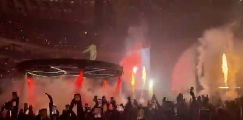 v Turned Up in The Bay During Oakland Tour Stop
