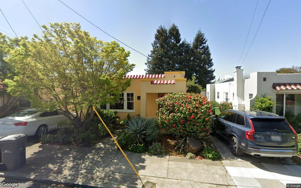 Single-family home sells in Oakland for $1.2 million