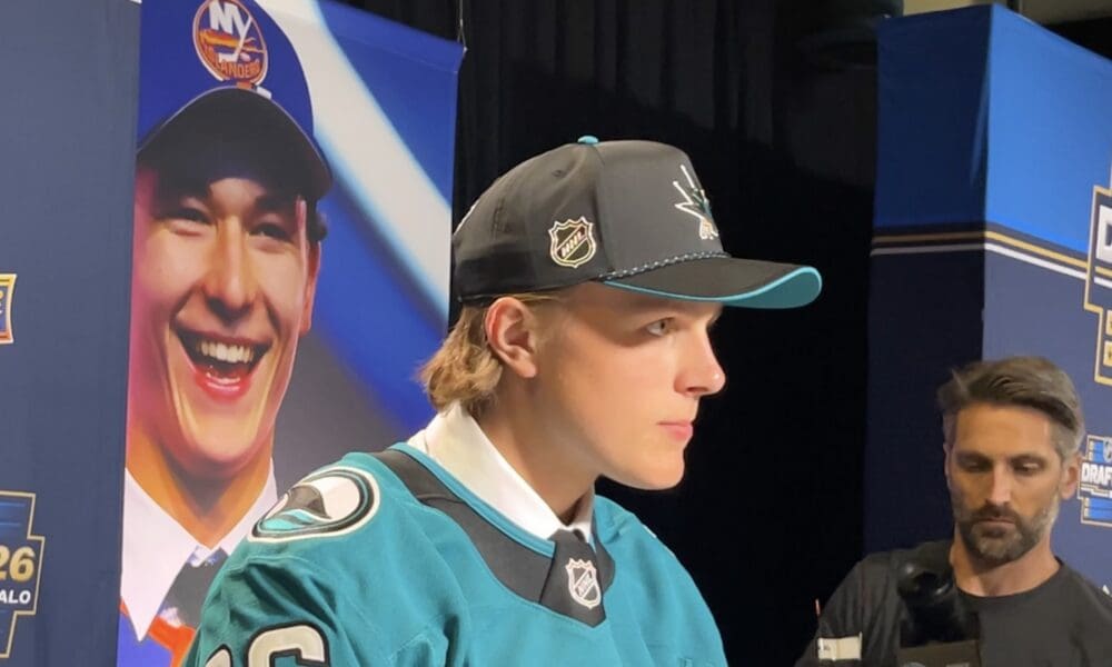 Stenberg Excited To Join Sharks, Believes He's NHL-Ready