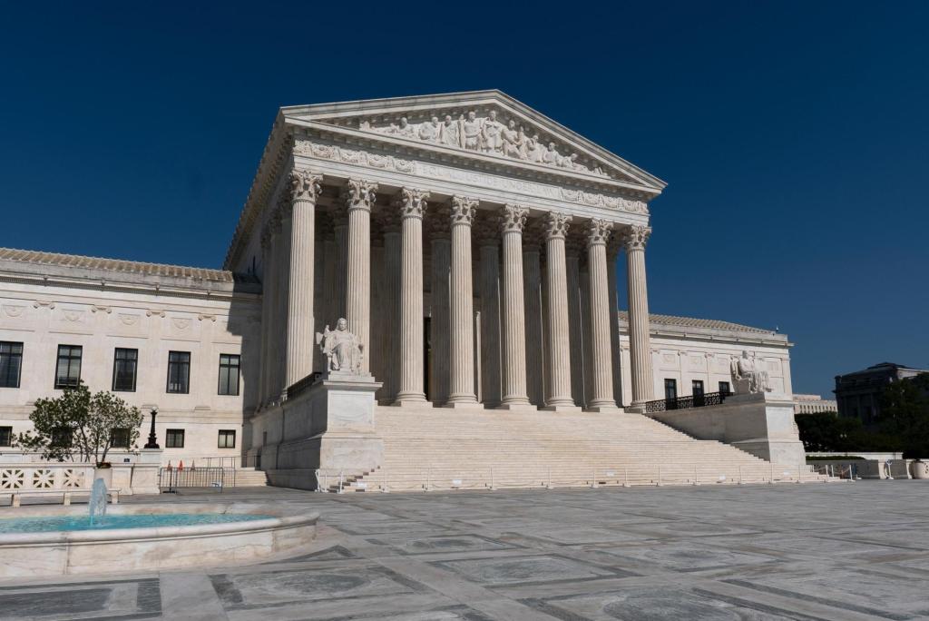 Supreme Court rules in San Diego case Trump can block asylum seekers