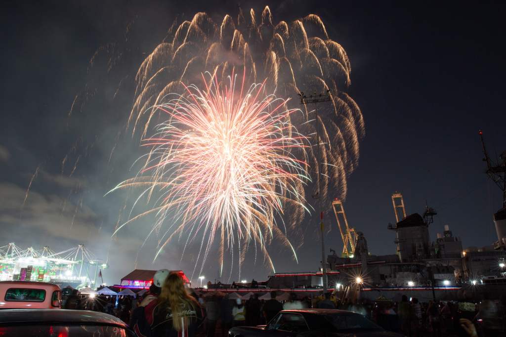 Classic cars, music and fireworks kick off San Pedro’s summer celebrations – Daily Breeze