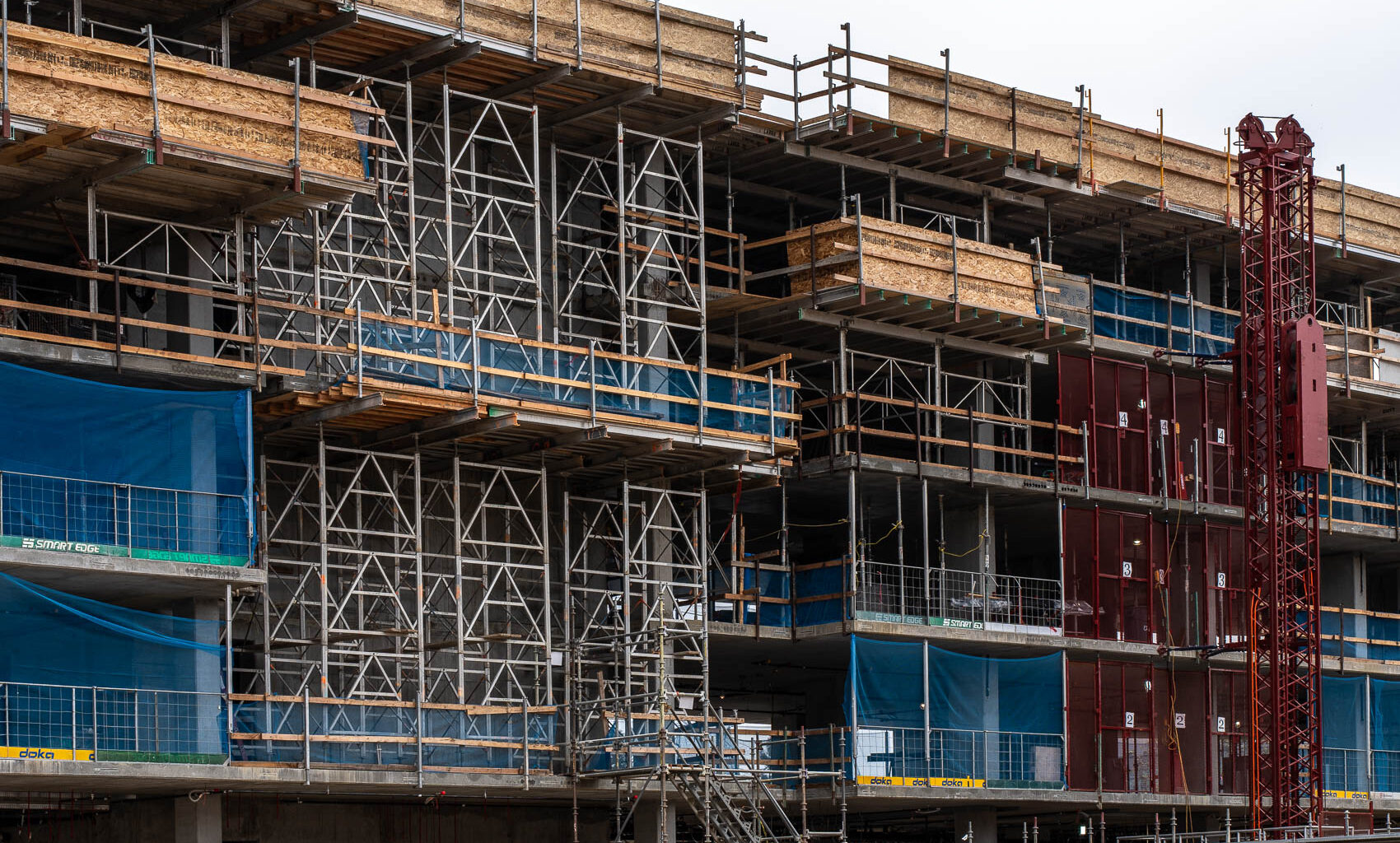 A $28 minimum wage for California construction workers is dead — killed by construction workers